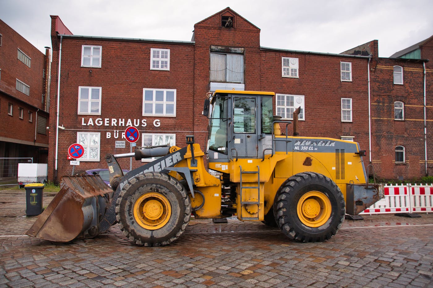 Tractor Loaders
