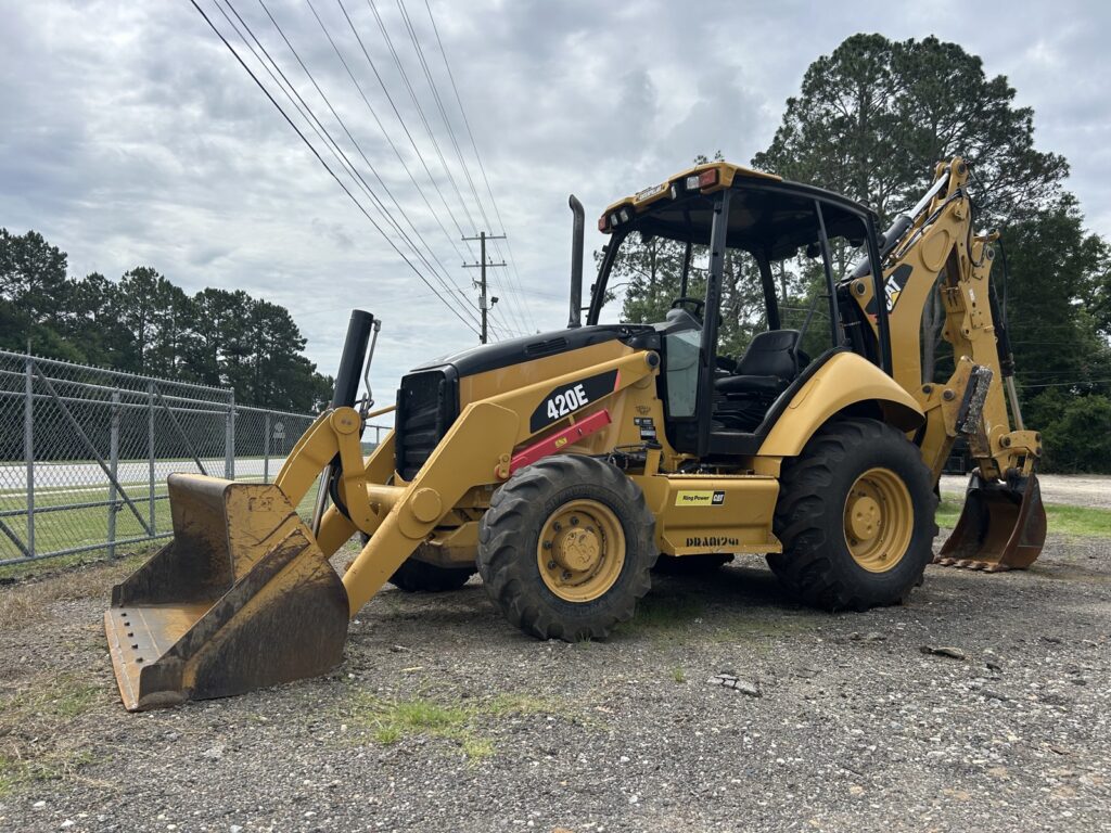 2012 CAT 420E Backhoe